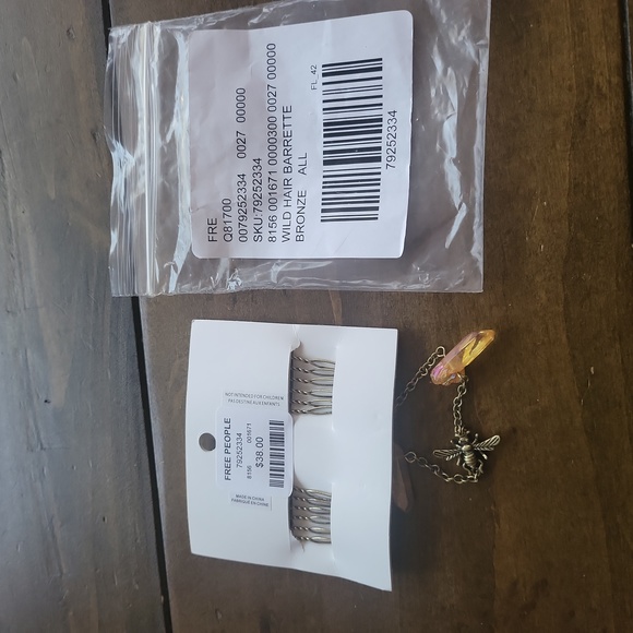 NWT Free People Emmylou Barrette - Picture 2 of 4